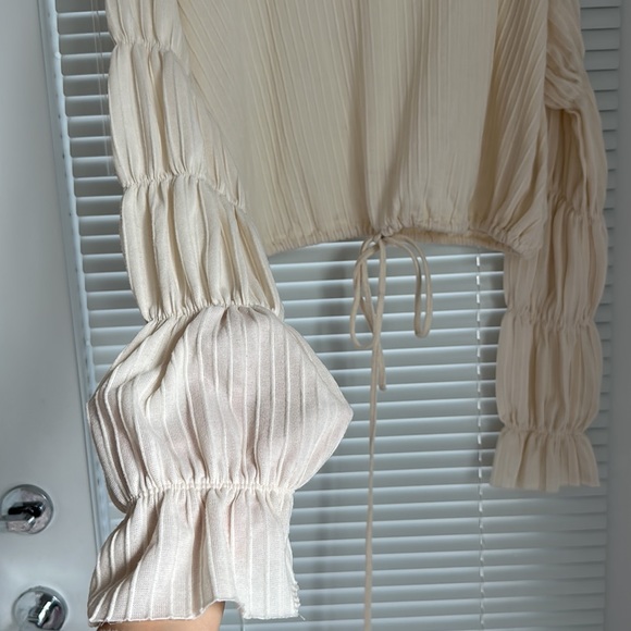 Top (Zara) - Picture 3 of 8